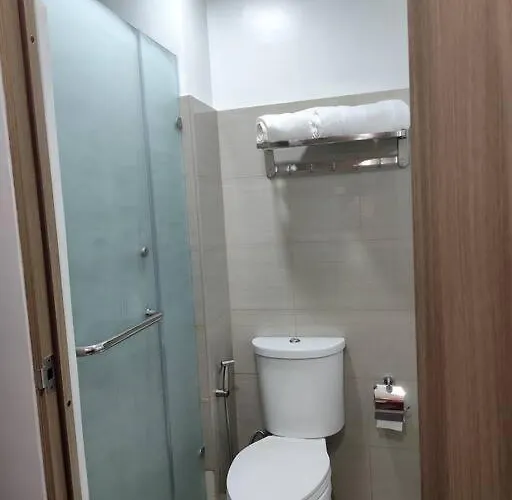Georgia Luxe At Shore 2 Moa Apartment Manila